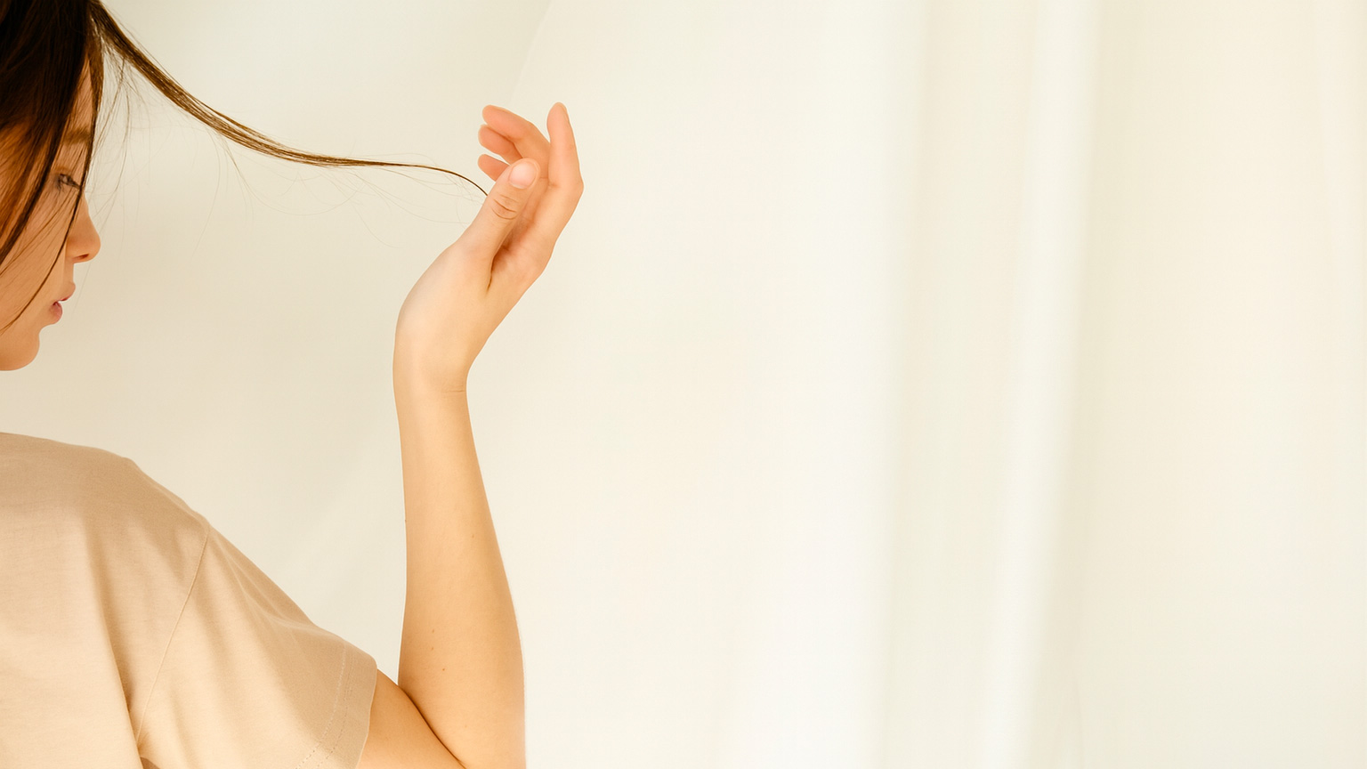 Qué es la tricotilomanía