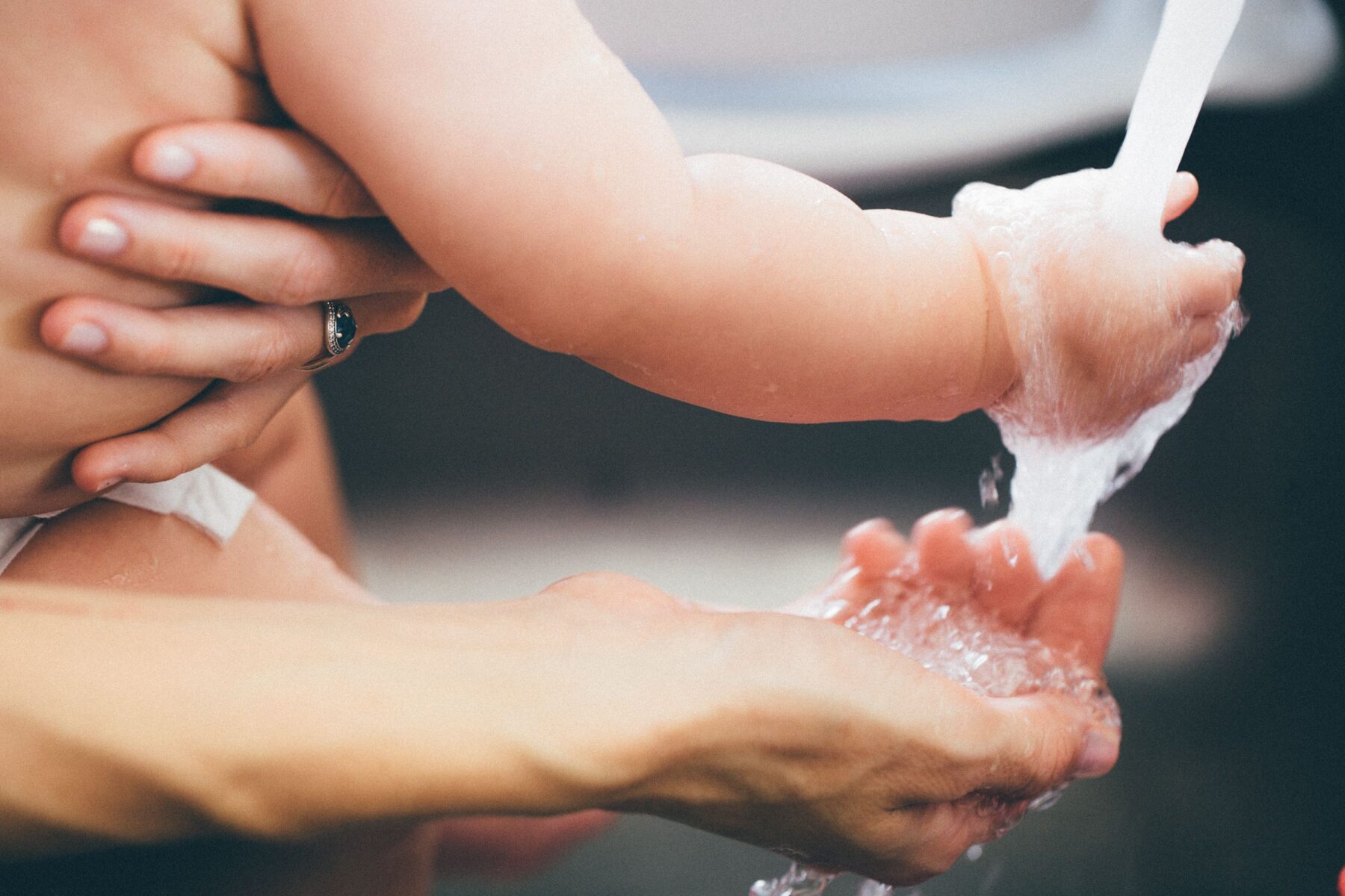 Cómo cuidar la piel del bebé en verano